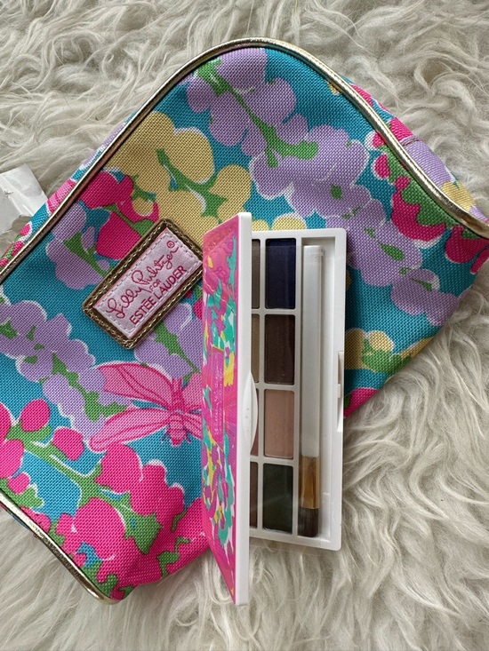 Lilly Pulitzer Other - Lilly Pulitzer for Estée Lauder Floral Makeup Bag with Eyeshadow Palette